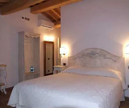 Bed & Breakfast Lo Scudo